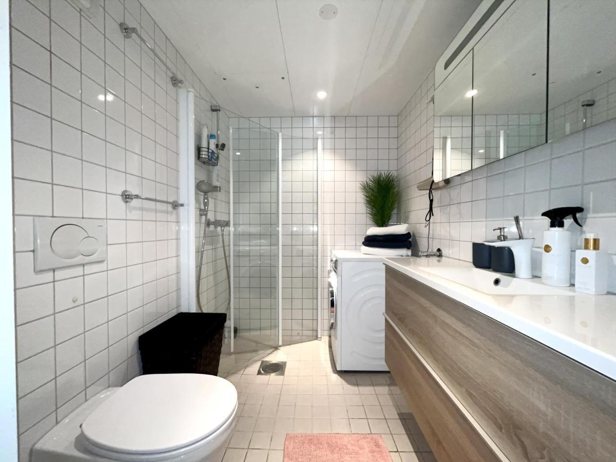City Center Flat W Roof Top Terrace & Free Parking Oslo Exterior photo